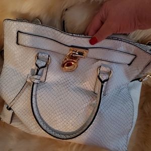 MICHAEL KORS HANDBAG (preowned)